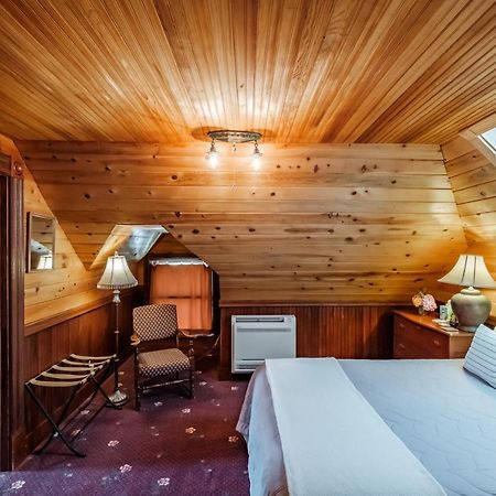 Mamere'S Guest House Monmouth Bagian luar foto