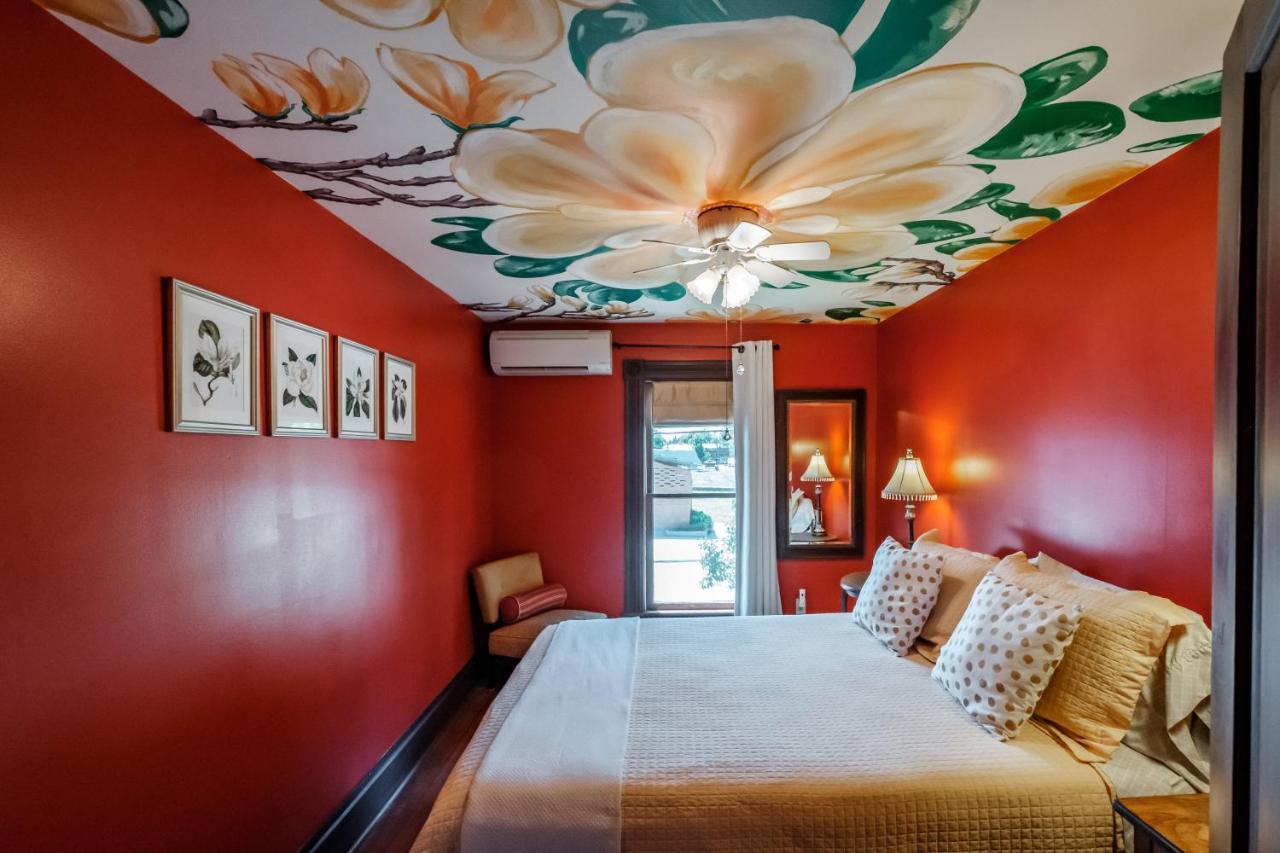 Mamere'S Guest House Monmouth Bagian luar foto