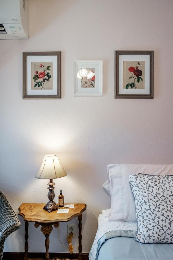 Mamere'S Guest House Monmouth Bagian luar foto